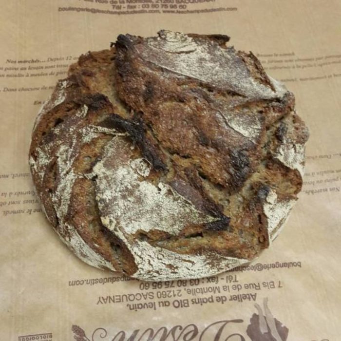 Pain à la farine de blé / farine d'engrain / farine de châtaigne bio au levain - format miche – Image 2