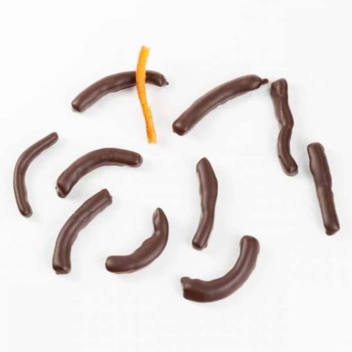 Bâtonnets d'oranges confites revêtus de chocolat noir bio - 100 g