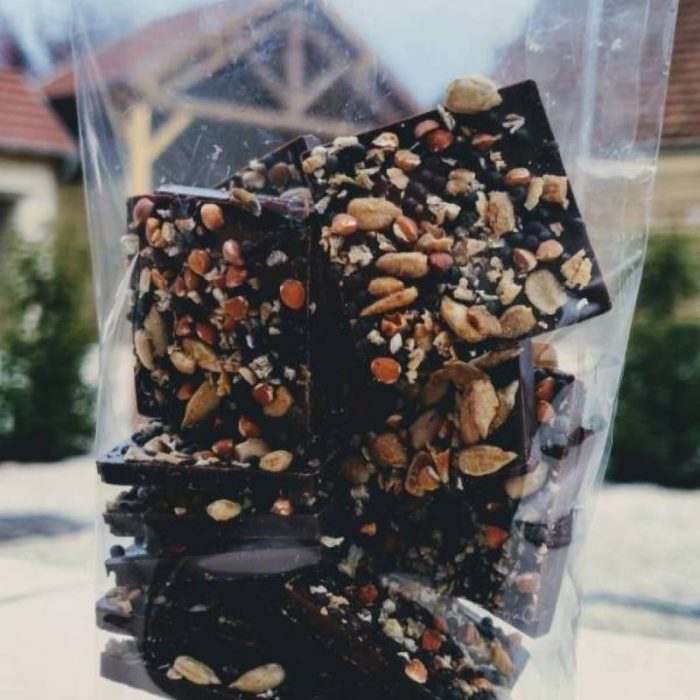 Carré gourmand Noir aux graines bio - 100 g